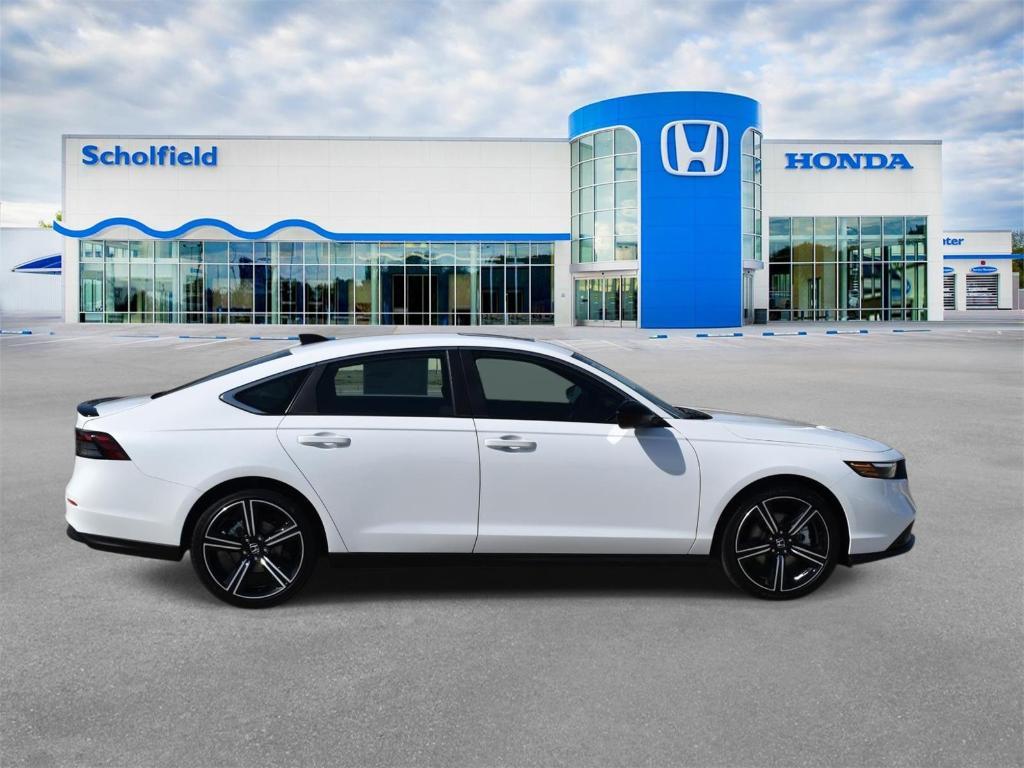new 2025 Honda Accord Hybrid car