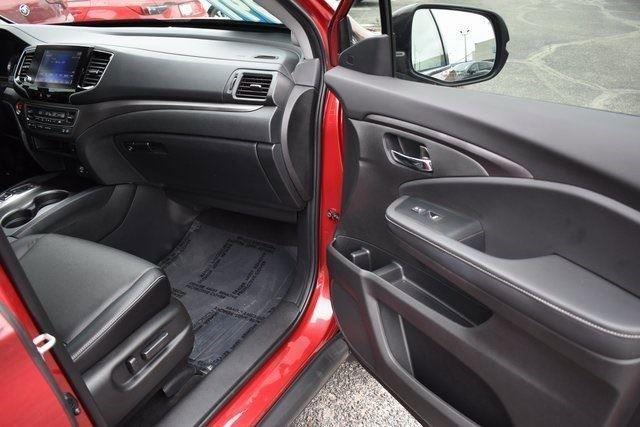 used 2023 Honda Ridgeline car, priced at $34,892