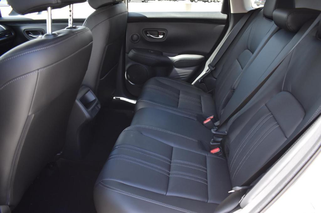 new 2026 Honda HR-V car