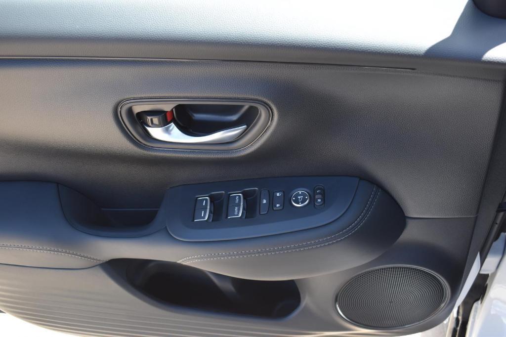 new 2026 Honda HR-V car