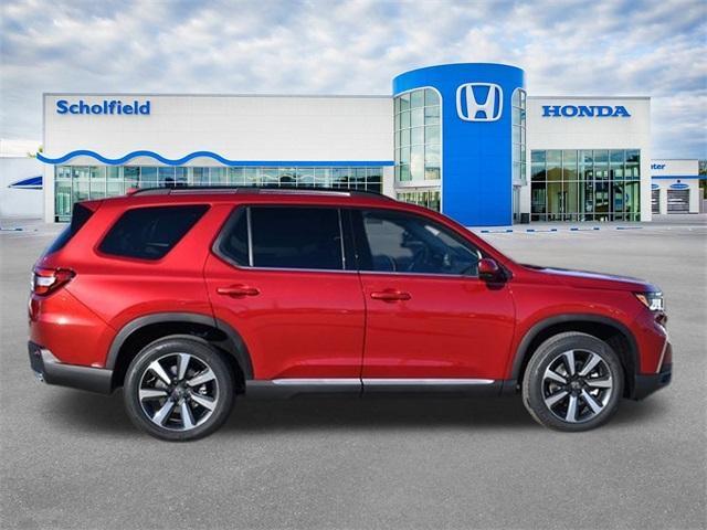 new 2025 Honda Pilot car, priced at $51,505