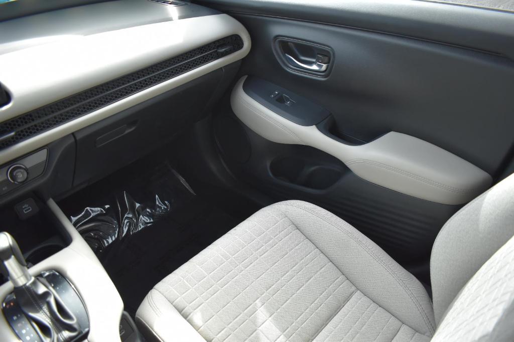 used 2025 Honda HR-V car, priced at $25,991