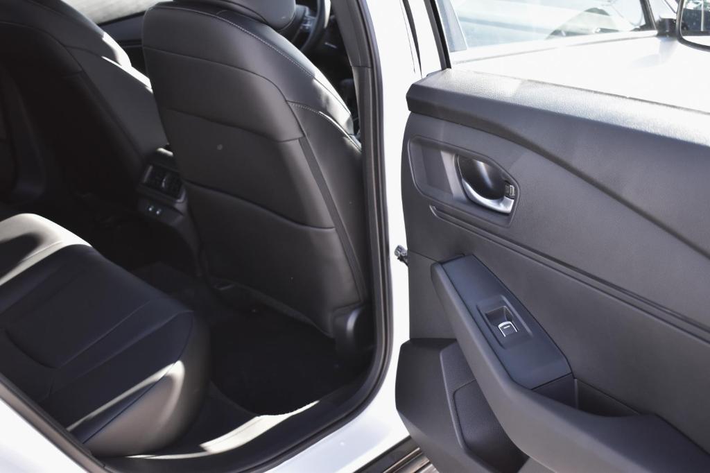 new 2025 Honda Accord Hybrid car