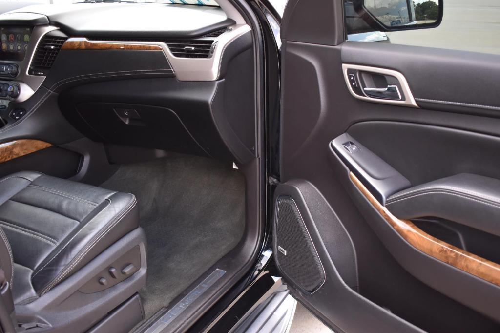 used 2015 GMC Yukon car, priced at $26,991