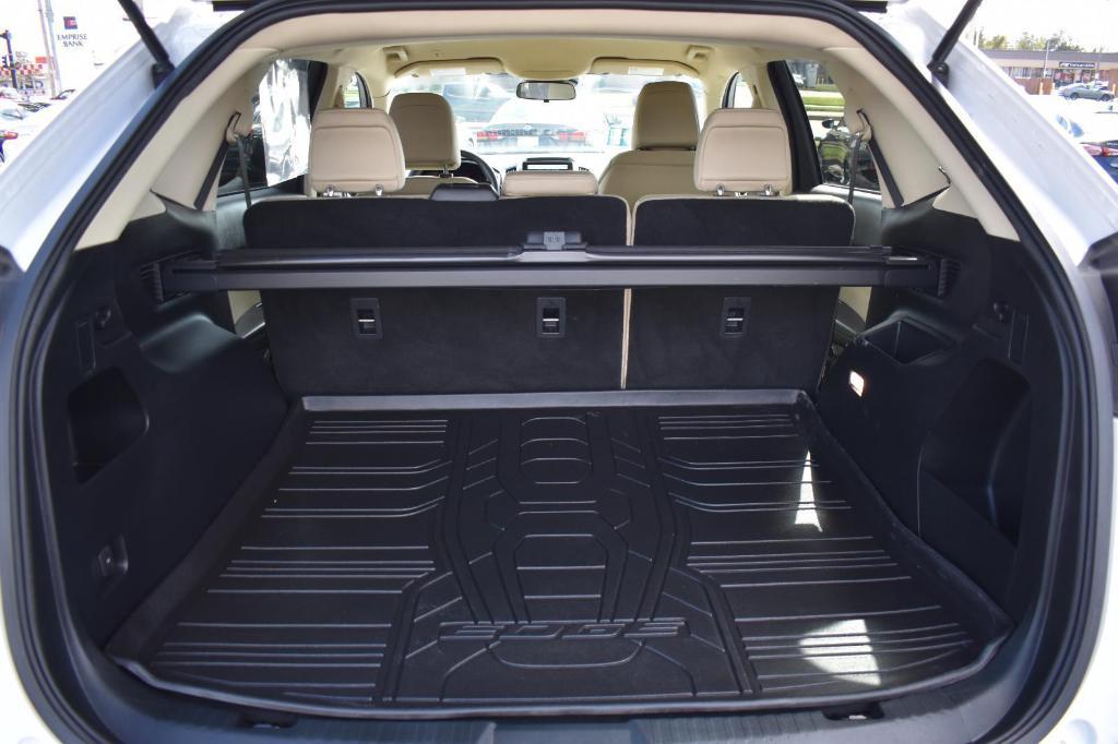 used 2022 Ford Edge car, priced at $21,992