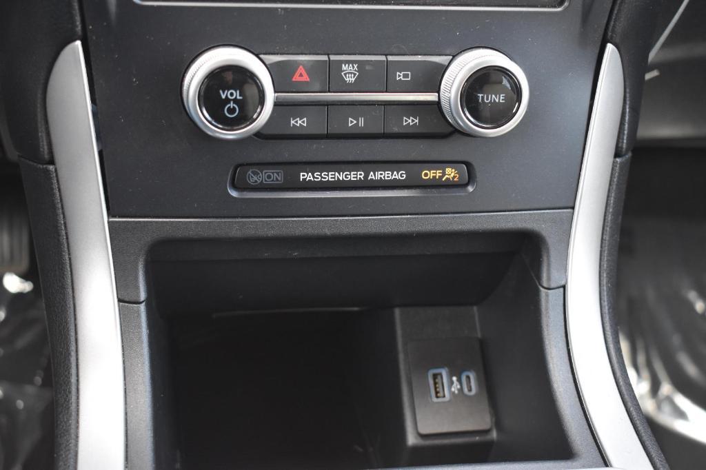 used 2022 Ford Edge car, priced at $21,992