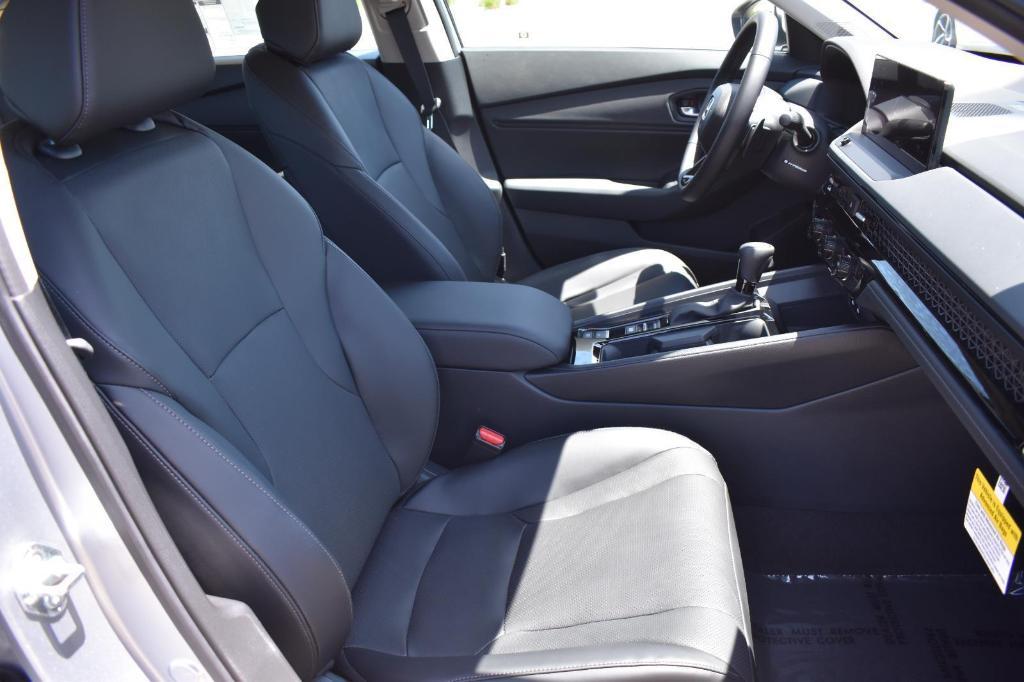 new 2025 Honda Accord Hybrid car