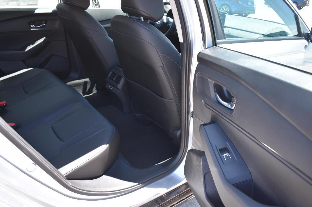 new 2025 Honda Accord Hybrid car