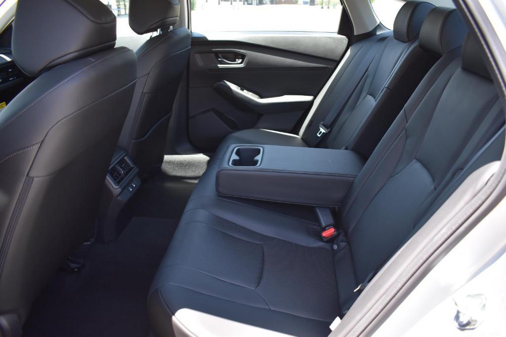 new 2025 Honda Accord Hybrid car