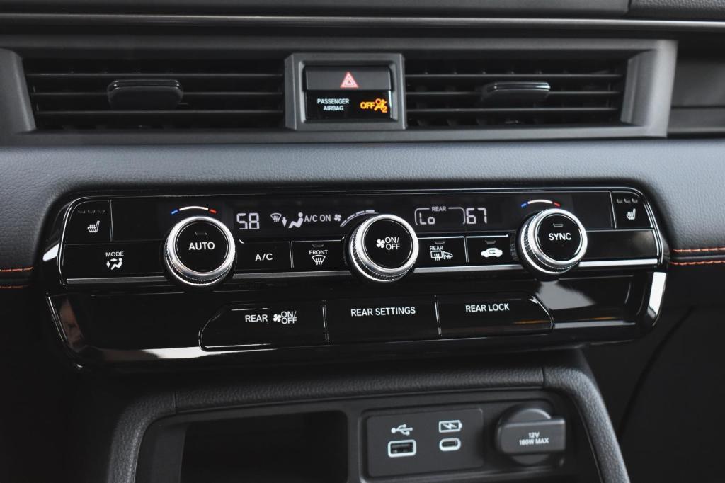 new 2025 Honda Pilot car