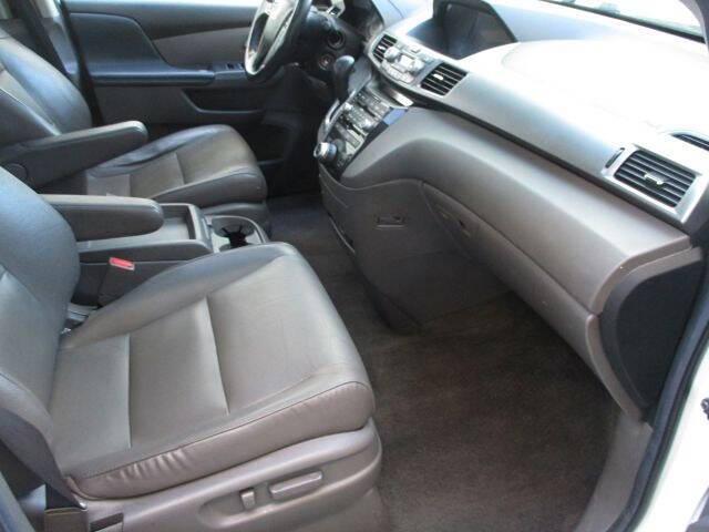 used 2013 Honda Odyssey car, priced at $9,990