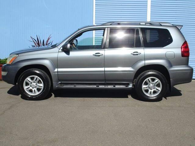 used 2004 Lexus GX 470 car, priced at $9,500