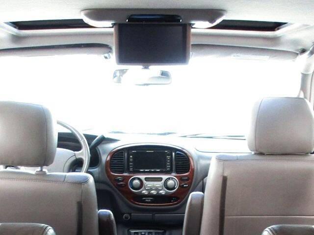 used 2007 Toyota Sequoia car, priced at $8,800