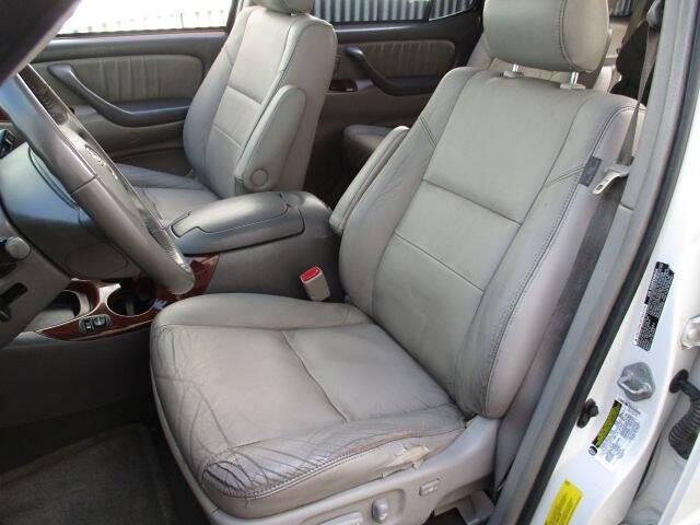 used 2007 Toyota Sequoia car, priced at $8,800