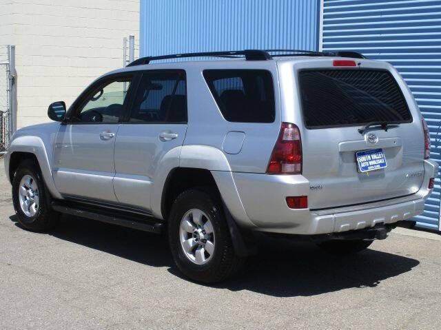 used 2005 Toyota 4Runner car, priced at $8,999