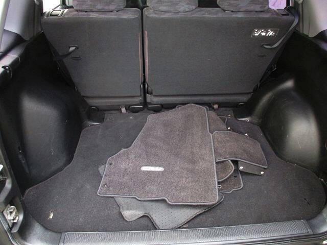 used 2004 Honda CR-V car, priced at $5,500