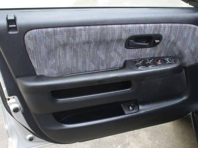 used 2004 Honda CR-V car, priced at $5,500