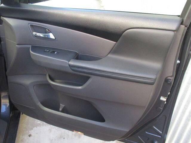 used 2015 Honda Odyssey car, priced at $9,999