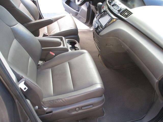 used 2015 Honda Odyssey car, priced at $9,999