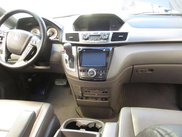 used 2015 Honda Odyssey car, priced at $9,999