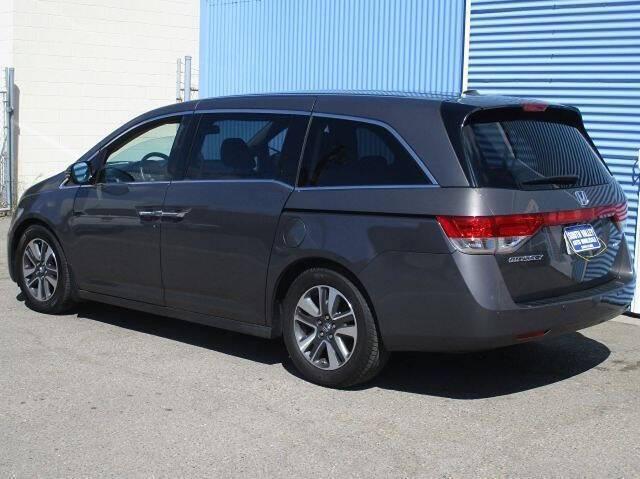 used 2015 Honda Odyssey car, priced at $9,999