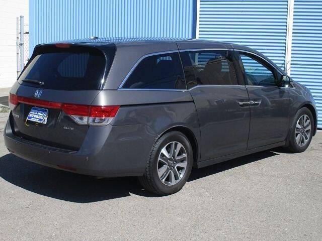used 2015 Honda Odyssey car, priced at $9,999