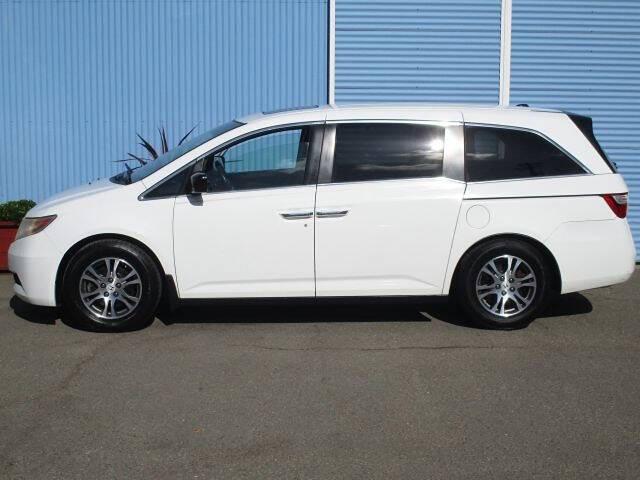 used 2012 Honda Odyssey car, priced at $8,990