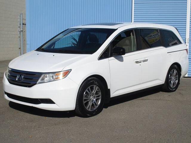 used 2012 Honda Odyssey car, priced at $8,990