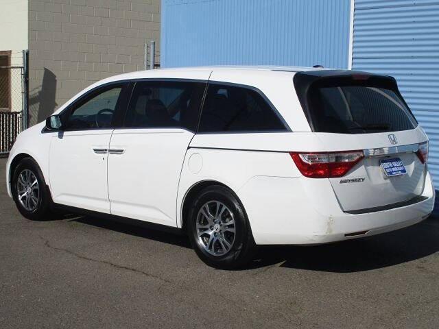 used 2012 Honda Odyssey car, priced at $8,990