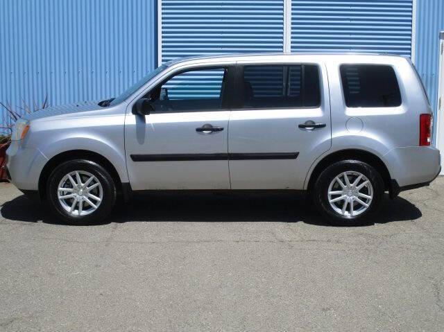 used 2014 Honda Pilot car, priced at $7,500