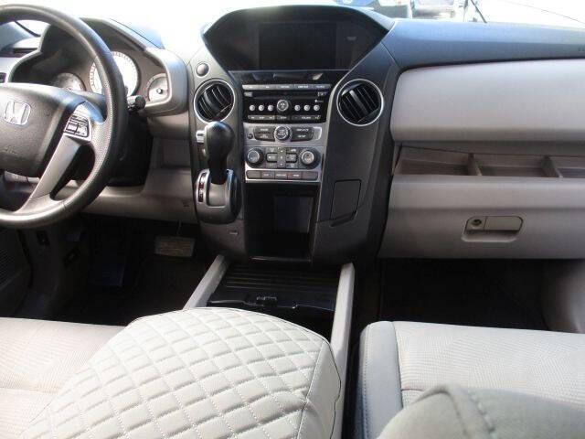 used 2014 Honda Pilot car, priced at $7,500