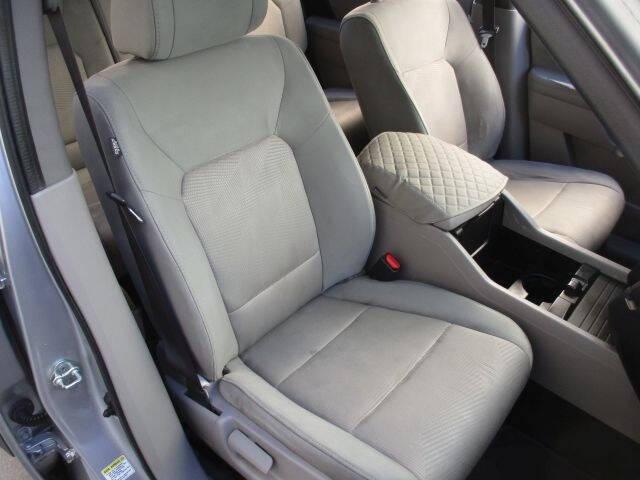 used 2014 Honda Pilot car, priced at $7,500