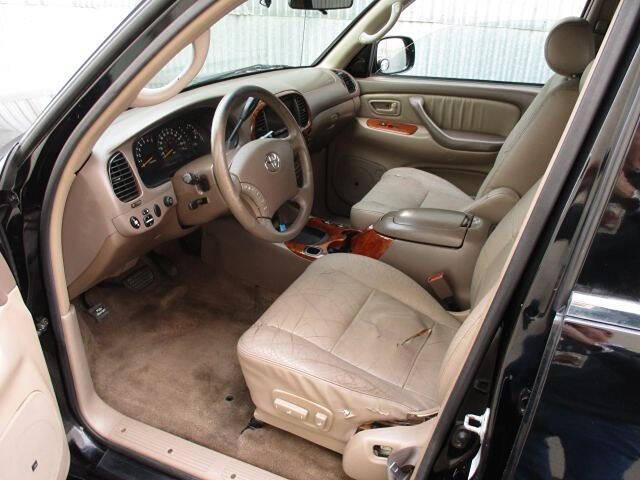 used 2004 Toyota Tundra car, priced at $8,990