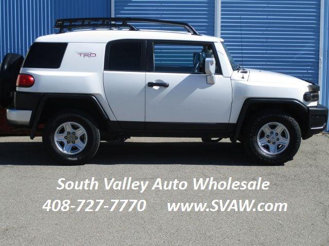 used 2010 Toyota FJ Cruiser car, priced at $15,990