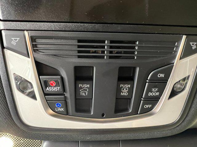 new 2025 Acura RDX car, priced at $46,050