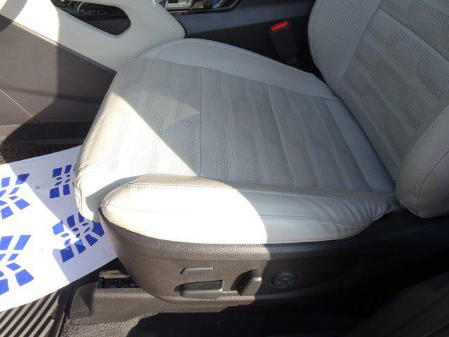 used 2023 Kia Telluride car, priced at $36,938