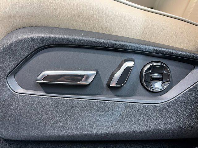 new 2025 Acura MDX car