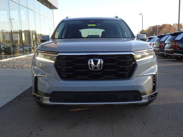 used 2023 Honda Pilot car, priced at $39,766
