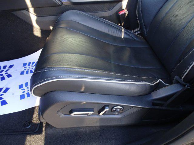 used 2023 Acura MDX car, priced at $47,995