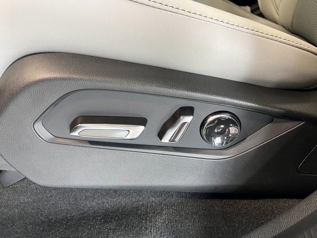 new 2026 Acura MDX car, priced at $60,750