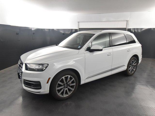 used 2018 Audi Q7 car, priced at $23,550