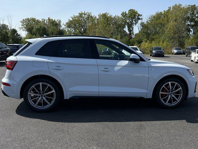 new 2024 Audi Q5 car, priced at $70,885