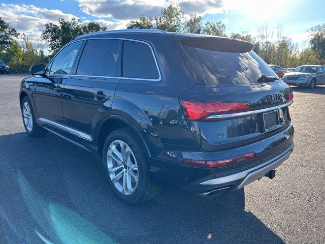 new 2025 Audi Q7 car, priced at $75,800