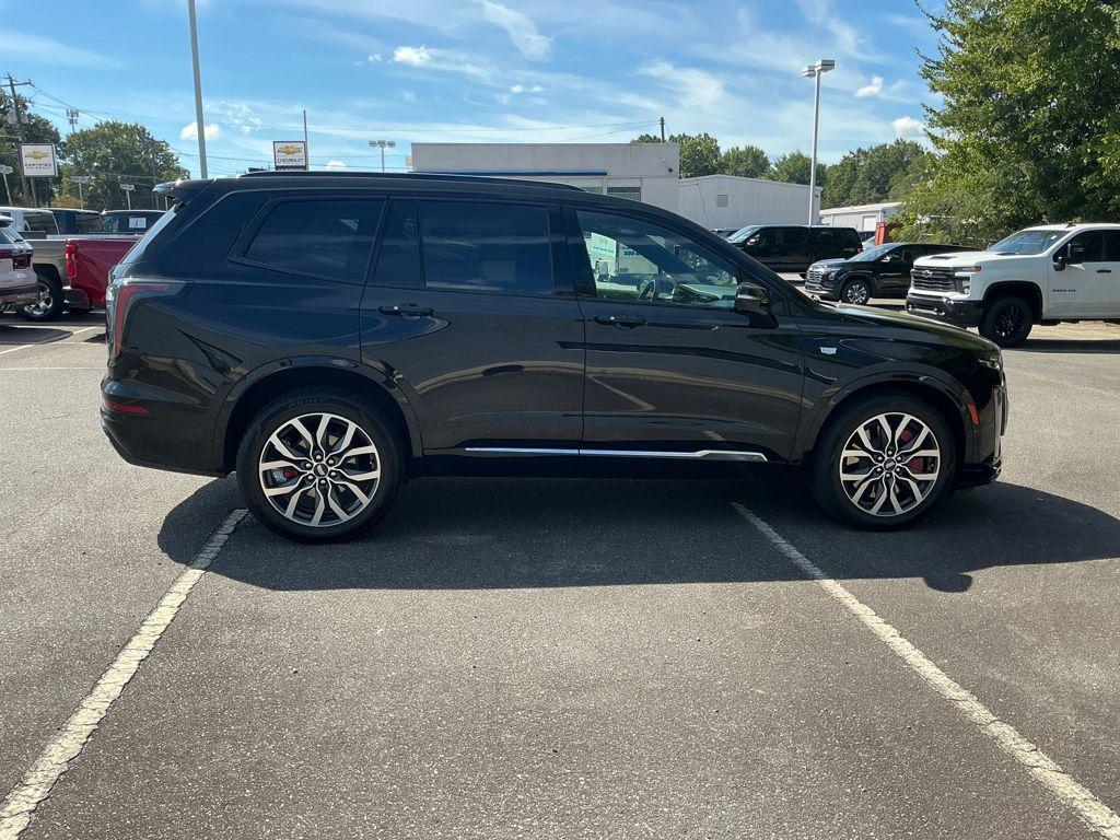 used 2023 Cadillac XT6 car, priced at $39,590