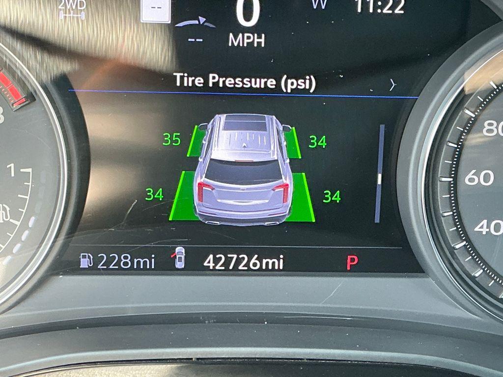 used 2023 Cadillac XT6 car, priced at $39,590