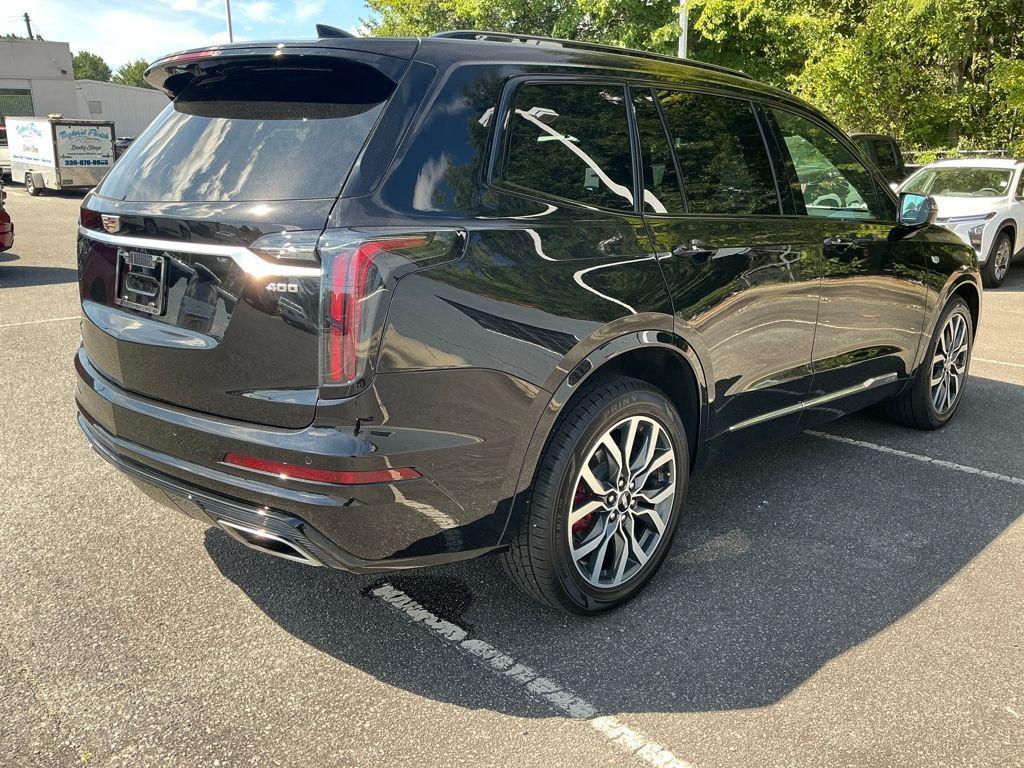 used 2023 Cadillac XT6 car, priced at $39,590