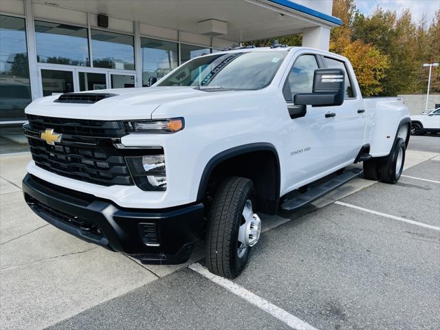 new 2025 Chevrolet Silverado 3500 car, priced at $65,000