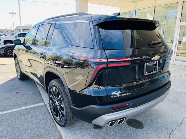 new 2025 Chevrolet Traverse car, priced at $49,925