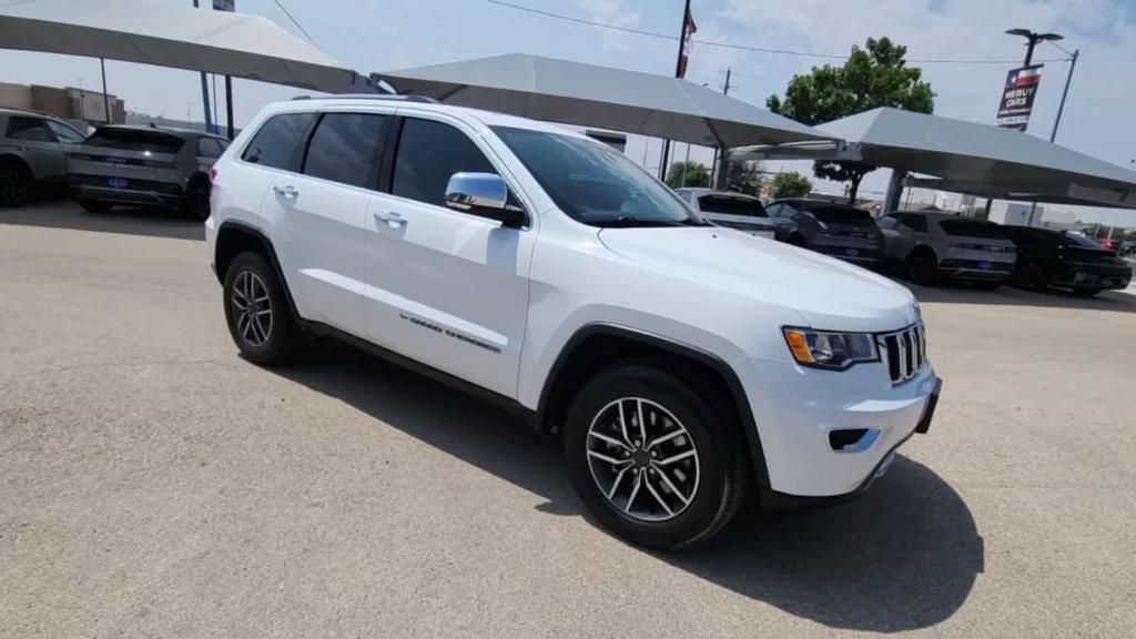 used 2022 Jeep Grand Cherokee car, priced at $27,995