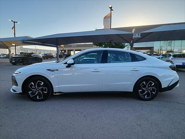 new 2024 Hyundai Sonata car, priced at $29,705